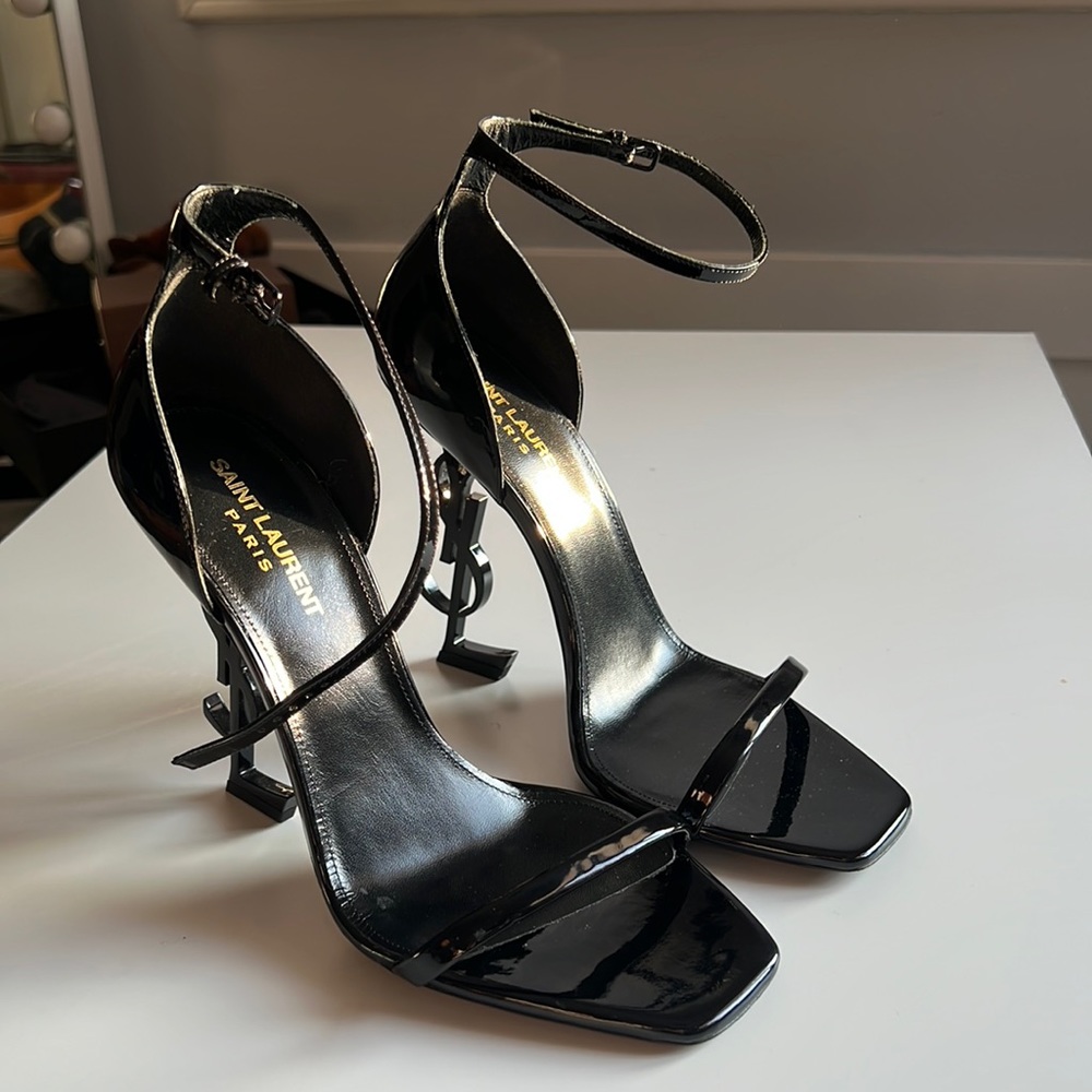Yves Saint Lauren Opyum Sandals